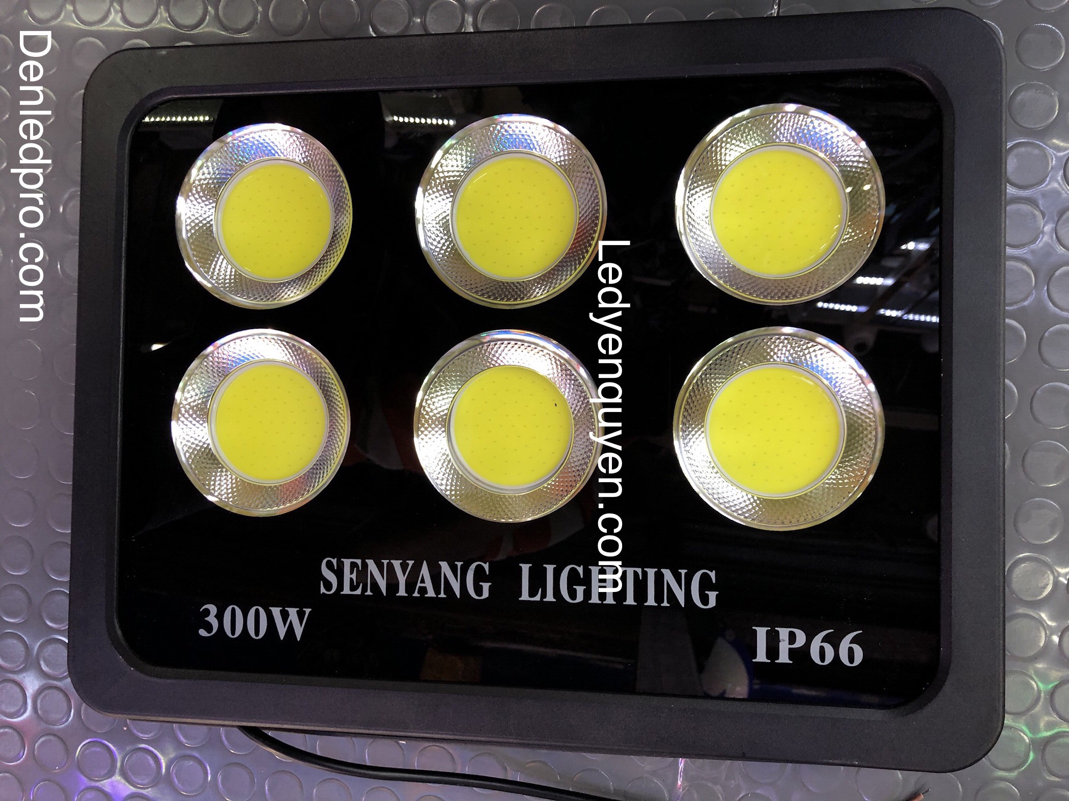 Đèn Pha LED Senyang 300W